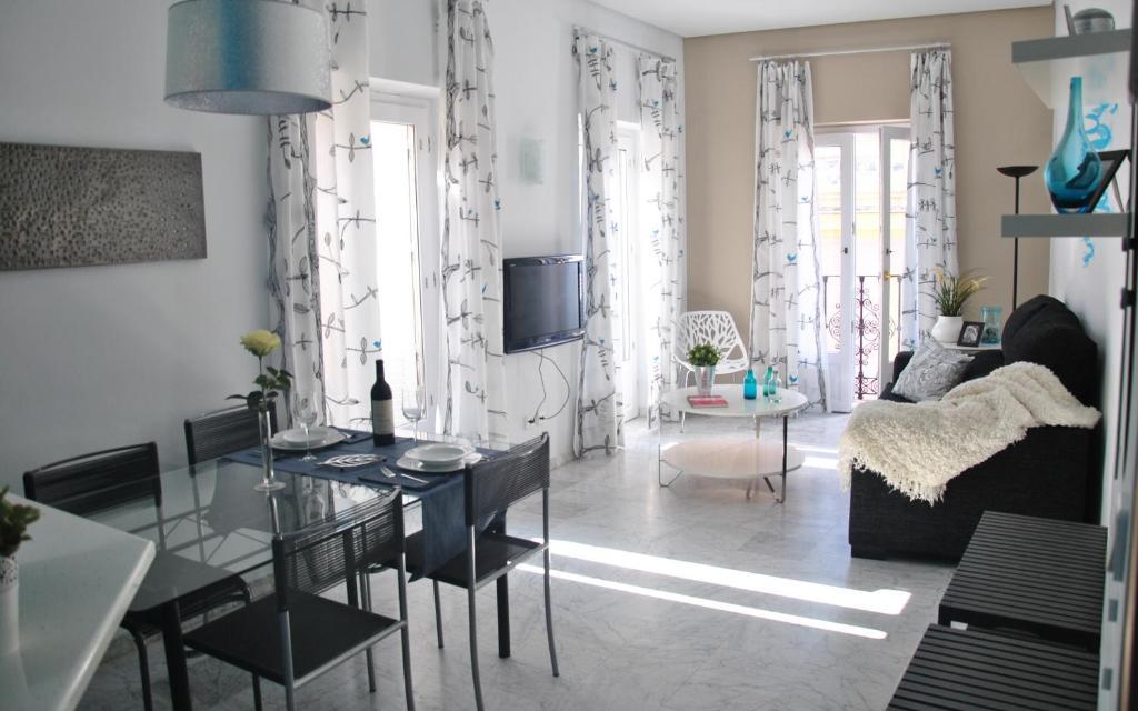 Iberflat Fabiola Apartment Seville Room photo