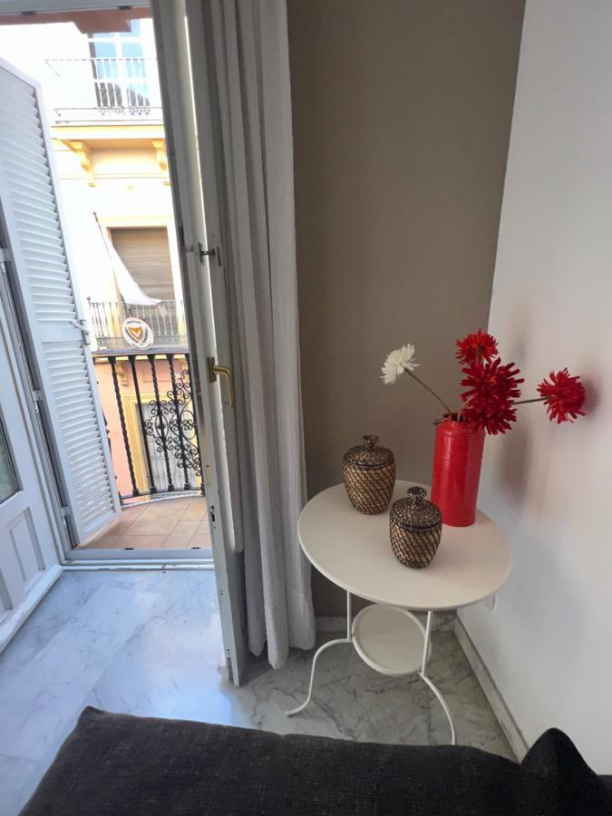Iberflat Fabiola Apartment Seville Exterior photo