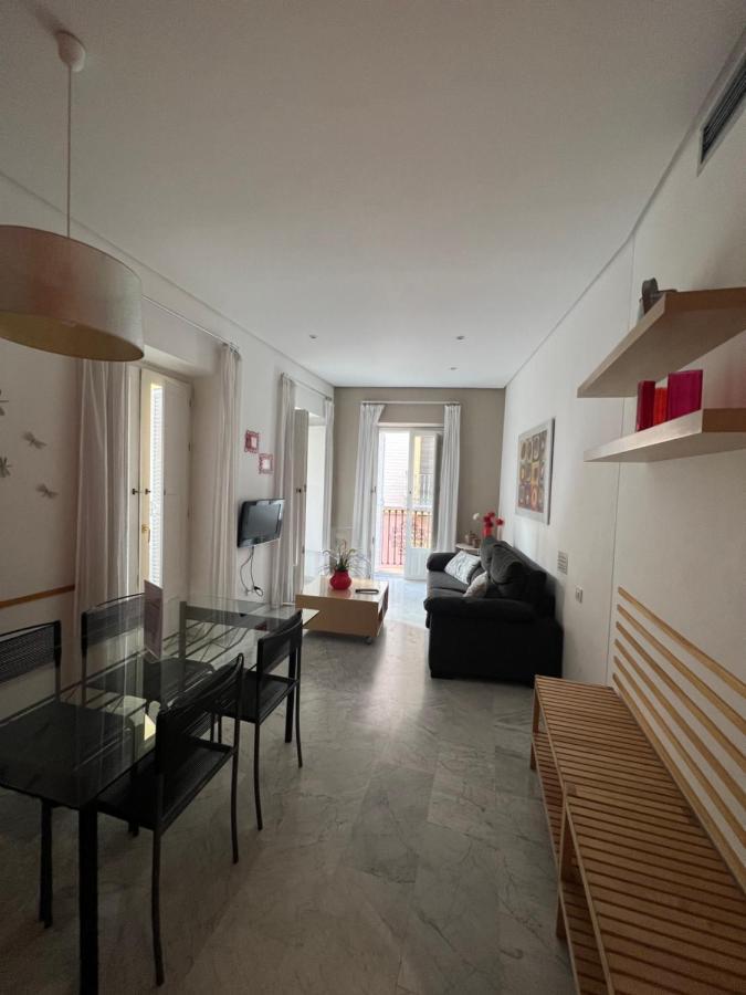 Iberflat Fabiola Apartment Seville Exterior photo